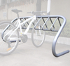 Robuster Fahrradständer aus robustem Carbonstahl in Silber mit Aufhänger